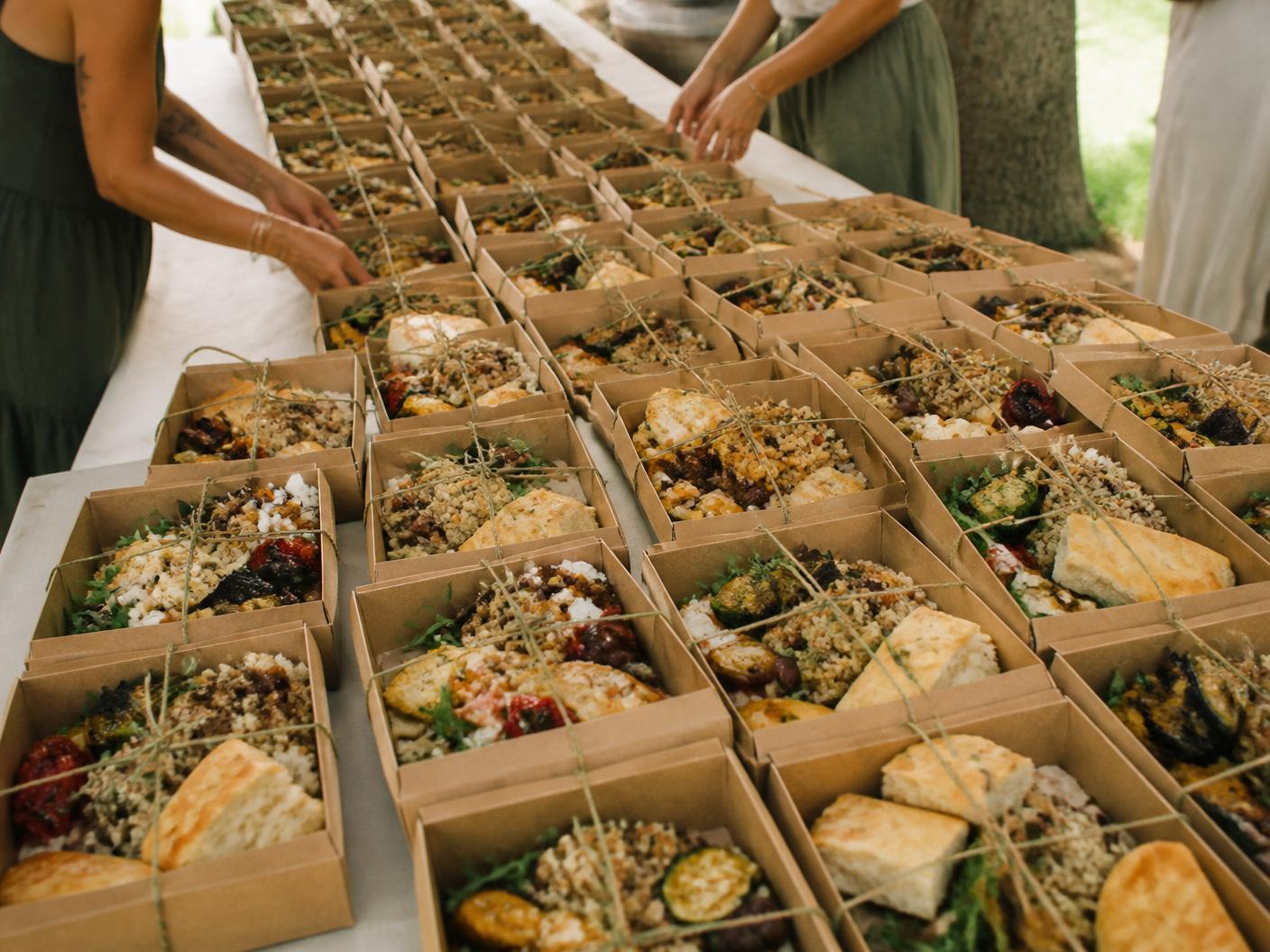 Long-table community lunch